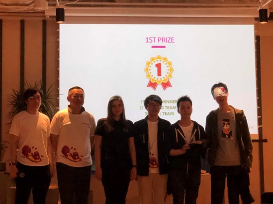 20180501信息学院陈钟教授团队获全球区块链黑客马拉松东京站一等奖.jpg 20180501信息学院陈钟教授团队获全球区块链黑客马拉松东京站一等奖.jpg